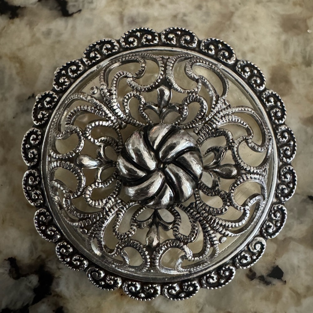 Vintage W .German Silver Filigree Scarf Clip‎